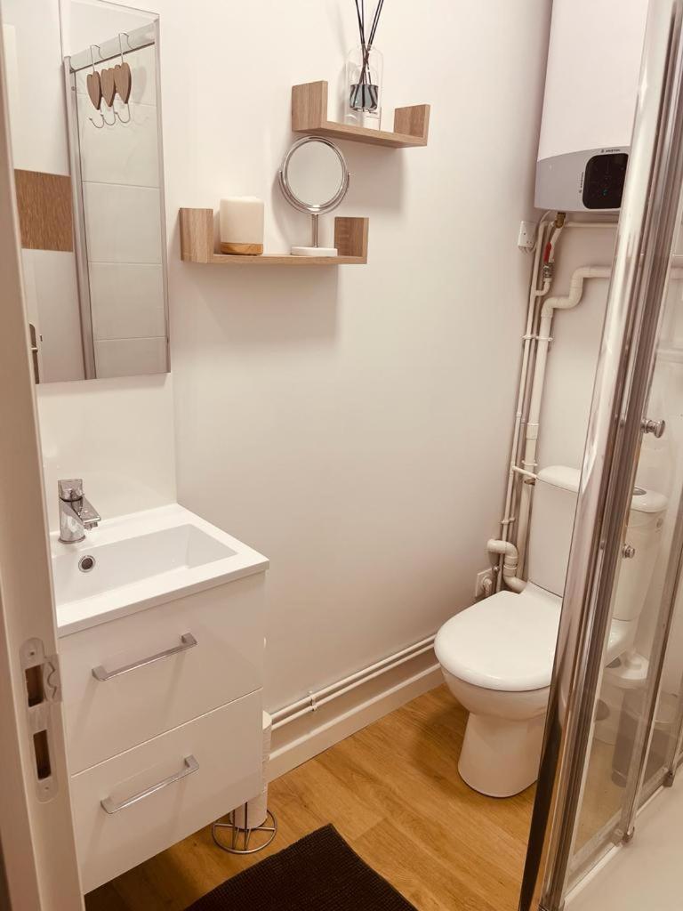 Mignon Petit Studio 16M2 Les Lilas Exteriör bild